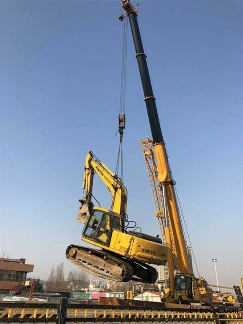 履带吊车出租_梧州履带吊出租费用2020_50吨履带起重机出租